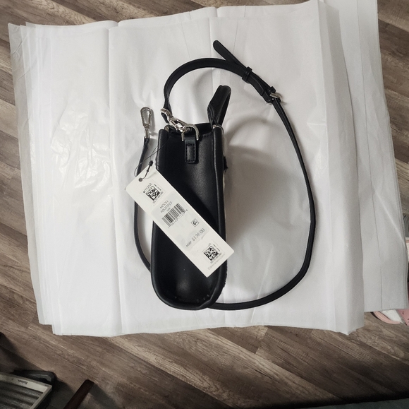 NWT Calvin Klein purse - Picture 5 of 6